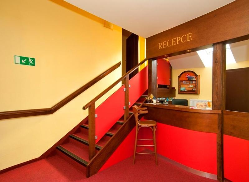 Hotel U Zlateho Byka Písek Dış mekan fotoğraf